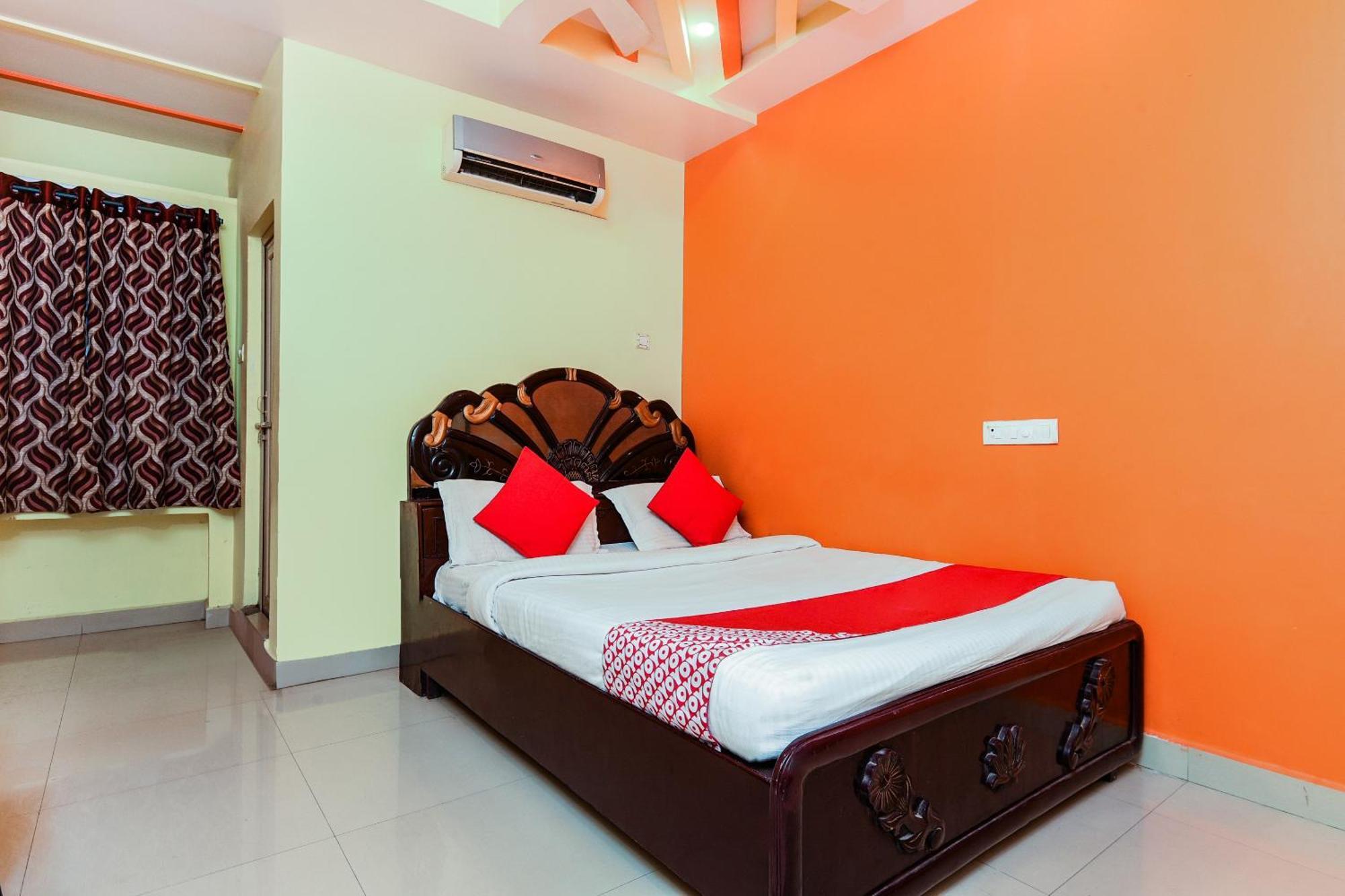 Hotel O Sindhura Guest House Raspari Palao Exteriér fotografie
