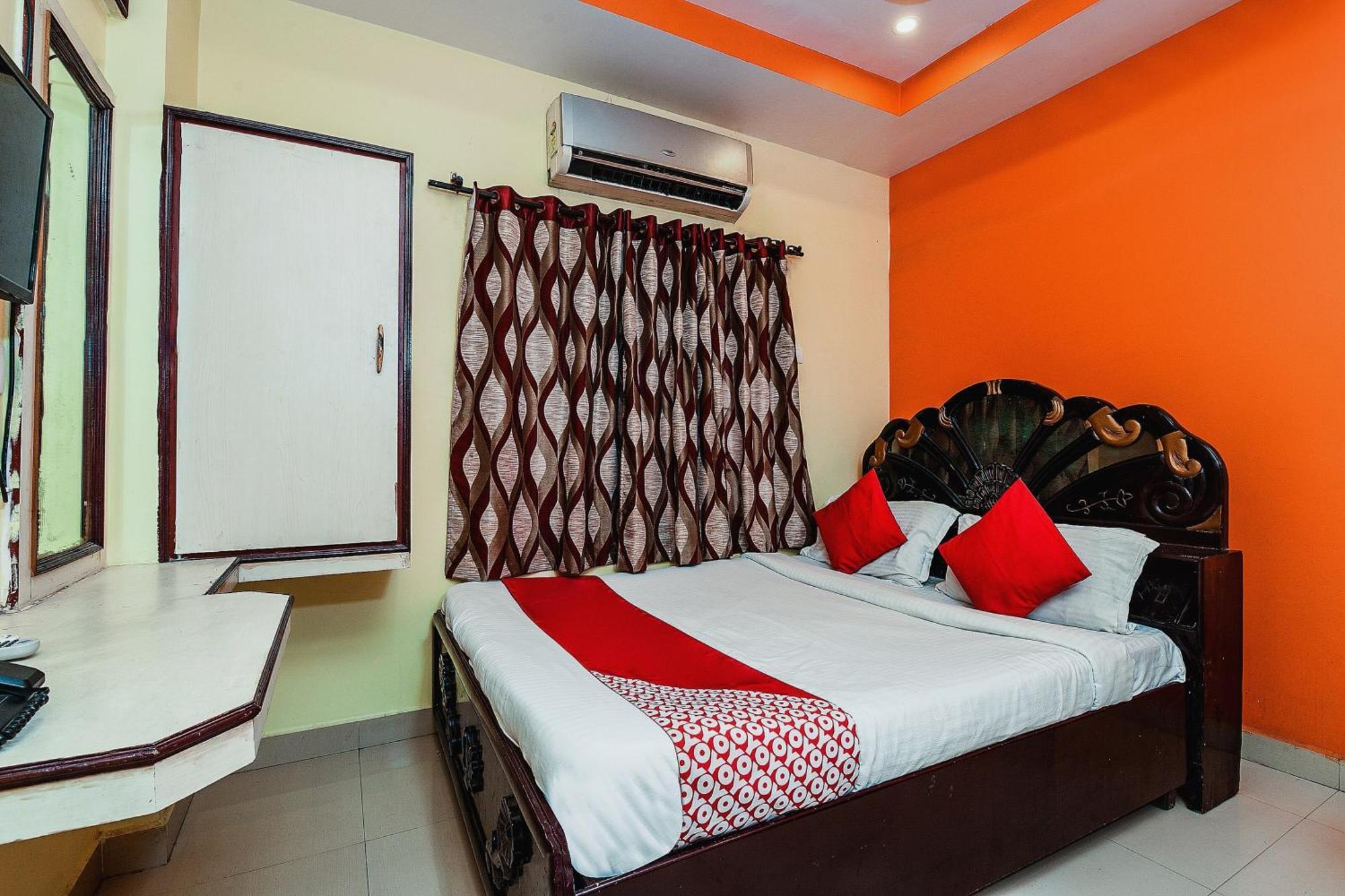 Hotel O Sindhura Guest House Raspari Palao Exteriér fotografie